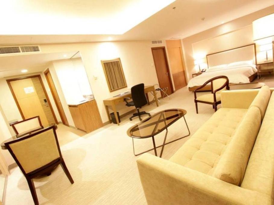 Garden Orchid Hotel & Resort Corp. サンボアンガ エクステリア 写真
